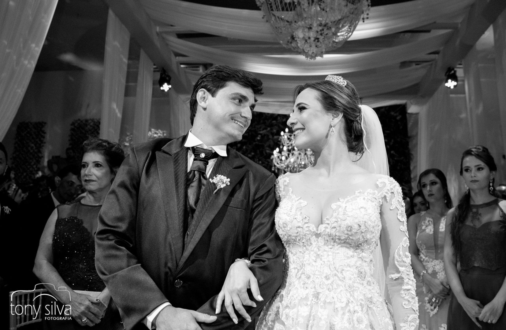 Foto Casamento - Débora e Vander - Birigui-SP Foto Casamento - Débora e Vander - Birigui-SP - Imagem 17